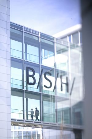 Foto der BSH-Zentrale in der Carl-Wery-Strasse im BSH Wiki