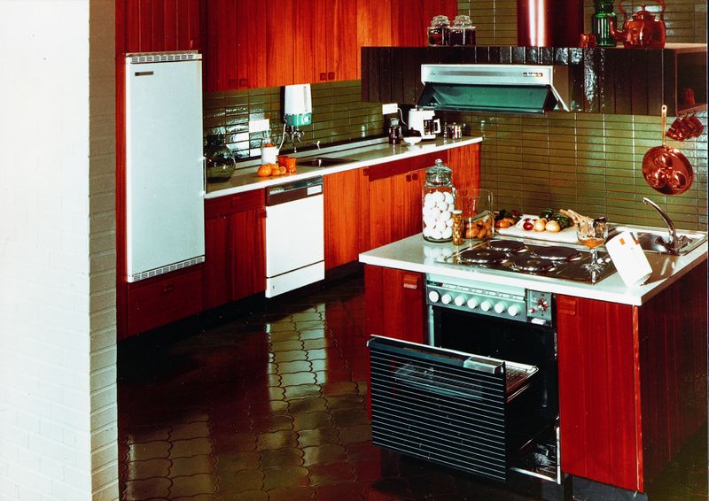 File:1971 Siemens kitchen.jpg
