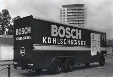 A whole truck trailer had already a little more space (Source: BSH Corparate Archives).